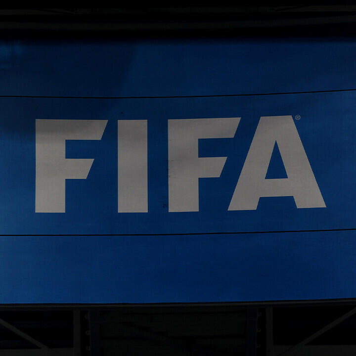 Blaue Karte: FIFA reagiert auf Gerüchte