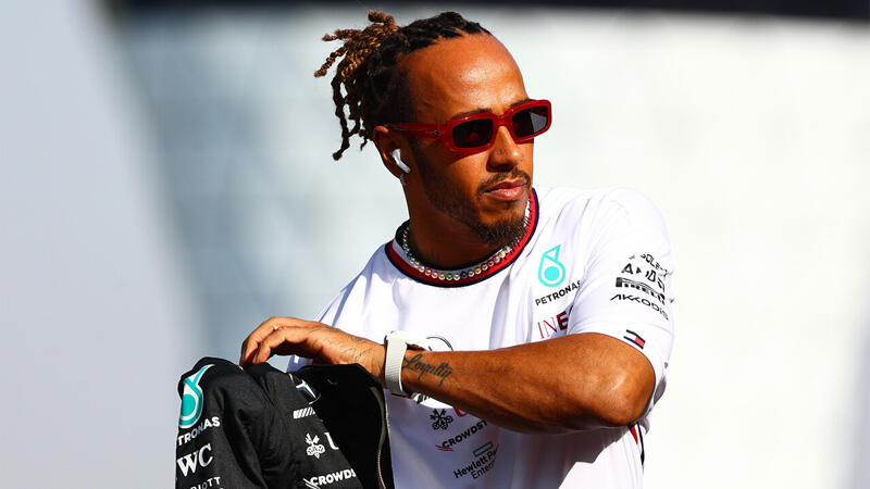 Hamilton vor Sensationswechsel zu <a href='/de/daten/news/ferrari/' class='tag'>Ferrari</a>