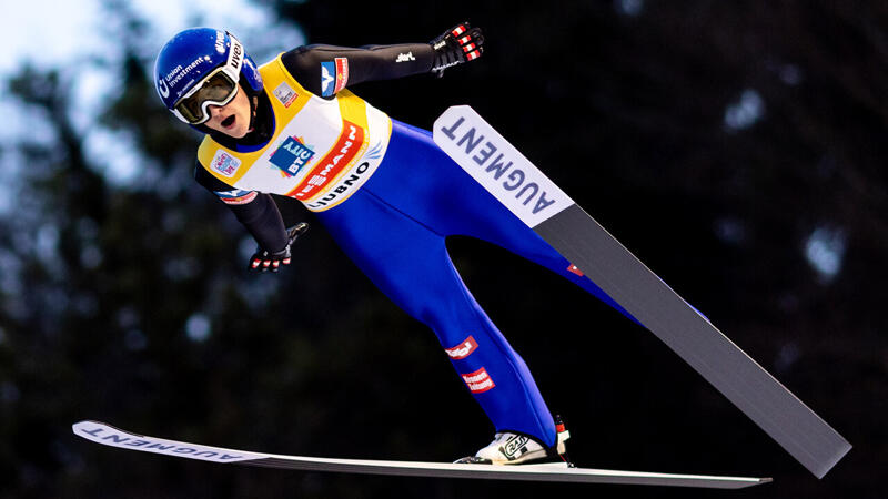 Pinkelnig siegt in Oberstdorf, Seifriedsberger am Stockerl