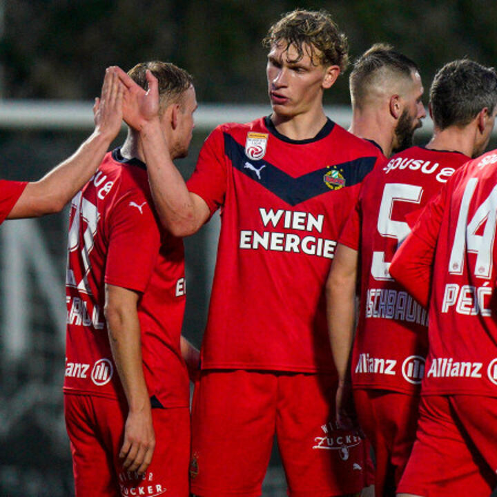 Remis gegen Legia: Youngster verletzt sich bei Rapid-Test