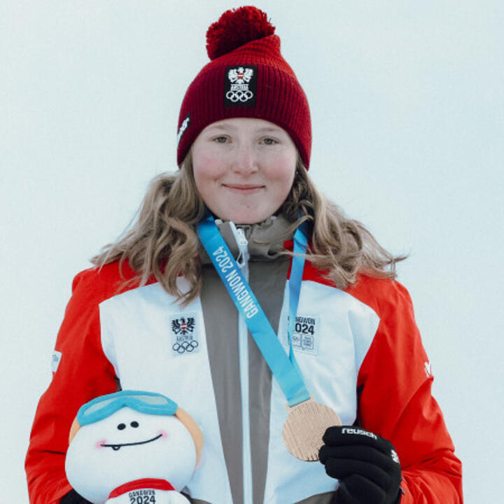 Jugend-Olympia: Gold für Snowboarderin Karrer im Slopestyle