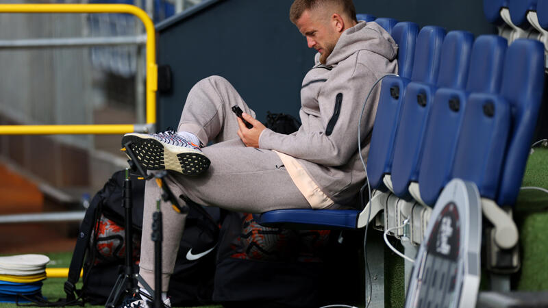 Nach kurzer Zeit: Dier reist aus Bayerns Trainingslager ab