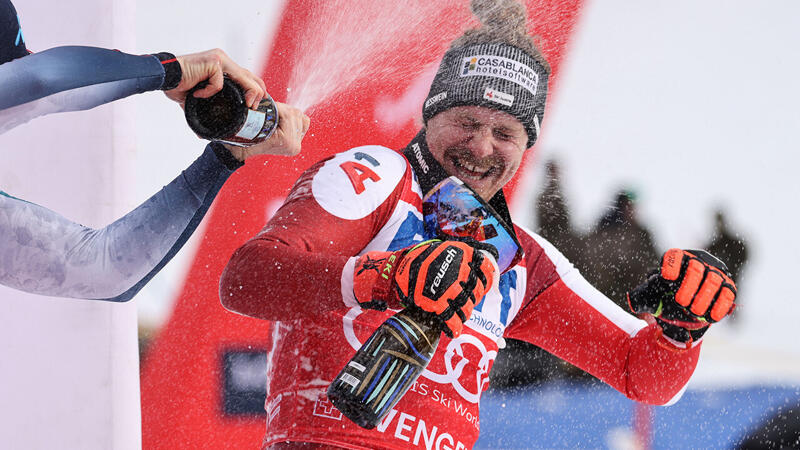 Die nächste Feller-Show! Die Feier-Bilder vom Wengen-Slalom