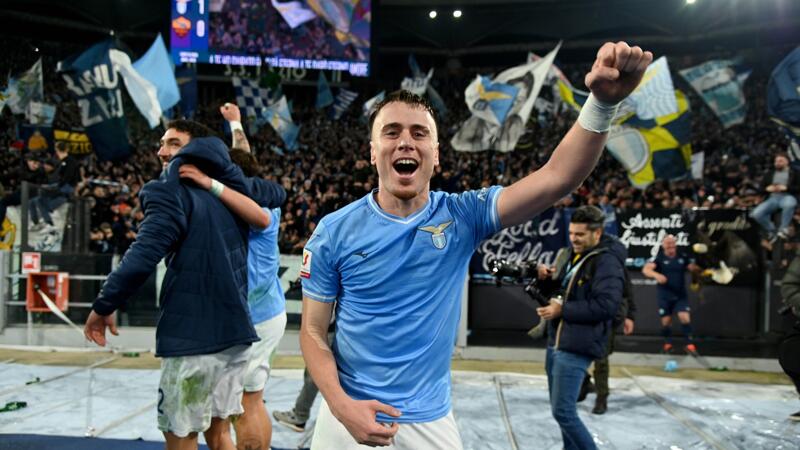 Coppa Italia: Das turbulente Derby della Capitale in Bildern