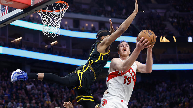 <a href='/de/daten/news/basketball/jakob-poeltl/' class='tag'>Jakob Pöltl</a> glänzt bei Sieg über Warriors mit Double-Double