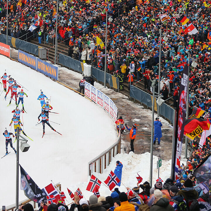 Regen, Wärme, Wind! Biathlon-Bewerbe in Oberhof wackeln