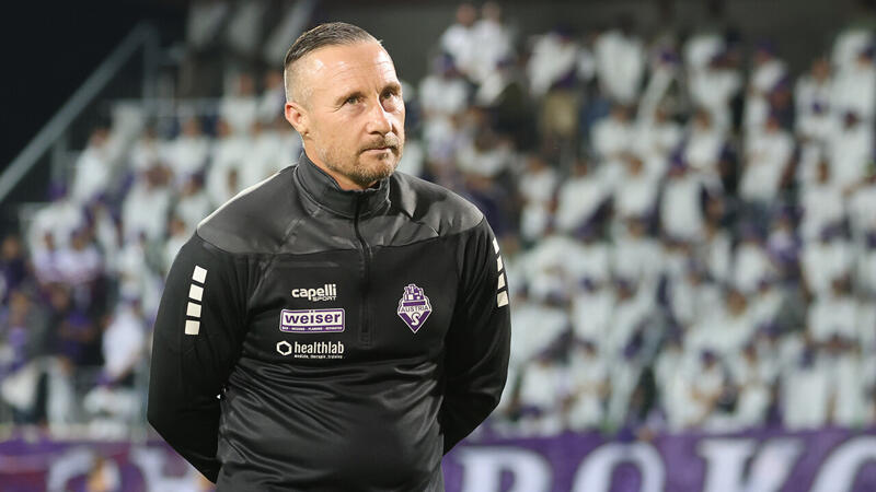 <a href='/de/daten/news/fussball/sv-austria-salzburg/' class='tag'>SV Austria Salzburg</a> trifft wichtige Zukunftsentscheidung