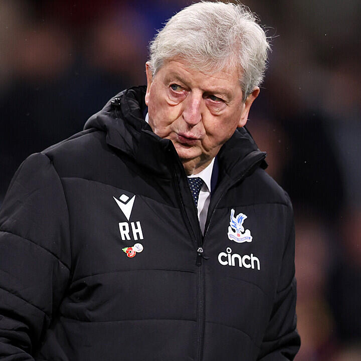 Crystal Palace: Fan bewirft eigenen Trainer