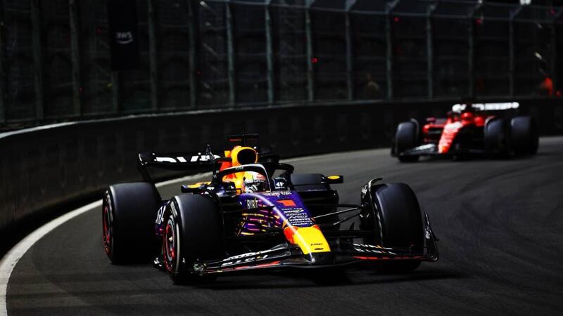 Verstappen gewinnt actionreichen Grand Prix von Las Vegas