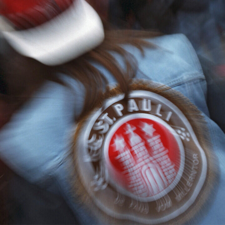 Über 30 Verletzte bei Topspiel in St. Pauli