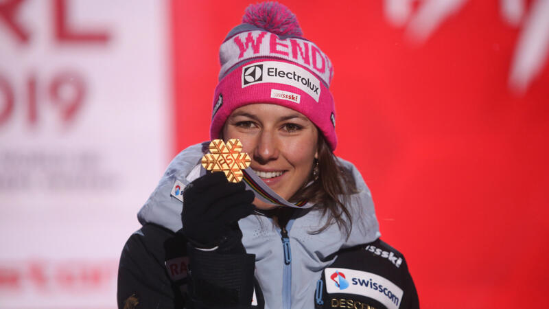 Die Karriere des Schweizer Ski-Stars Wendy Holdener in Bildern