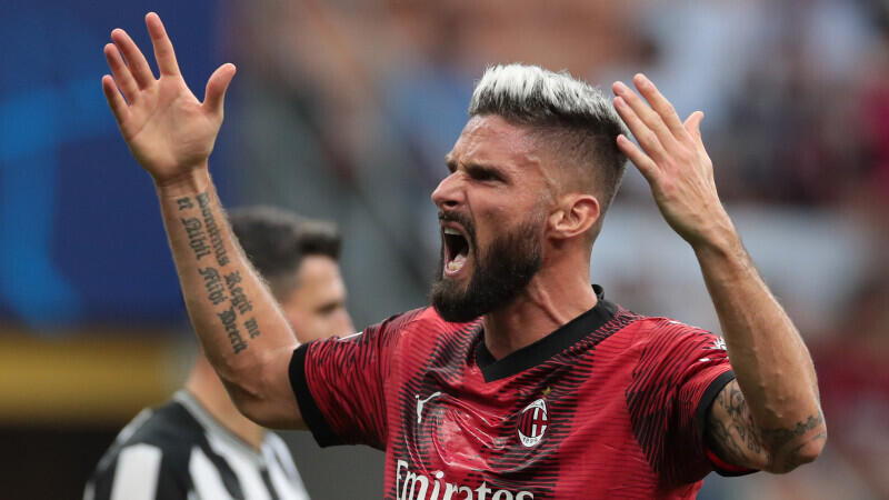 "Supergoalie" Giroud in Top-Elf der <a href='/de/daten/news/fussball/serie-a/' class='tag'>Serie A</a> gewählt