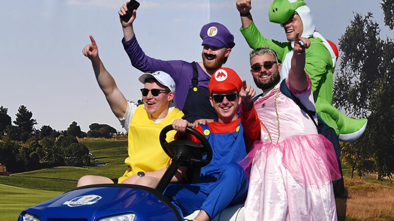 So bunt ist der Ryder Cup in Rom! Die besten Fan-Bilder