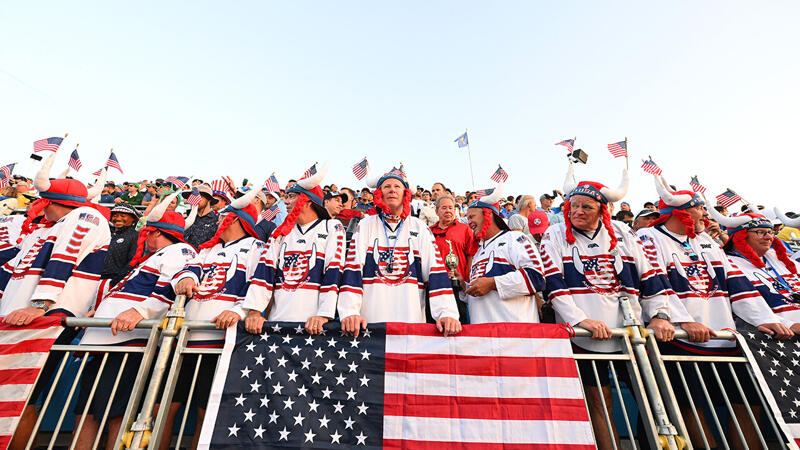 So bunt ist der Ryder Cup in Rom! Die besten Fan-Bilder