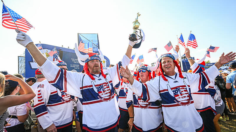 So bunt ist der Ryder Cup in Rom! Die besten Fan-Bilder