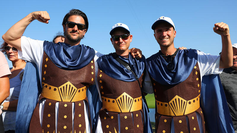 So bunt ist der Ryder Cup in Rom! Die besten Fan-Bilder