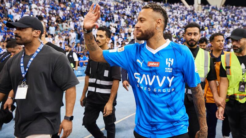 <a href='/de/daten/news/fussball/neymar/' class='tag'>Neymar</a> lobt saudische Liga: "Besser als französische"