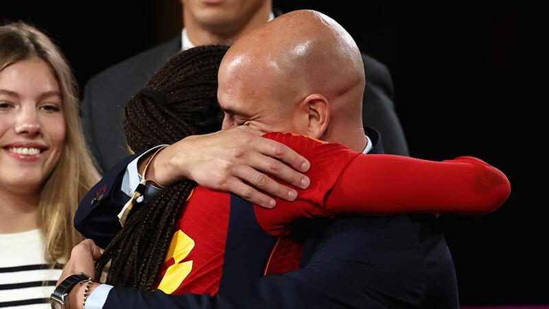 Kuss-Gate: La Roja verurteilt Rubiales Verhalten