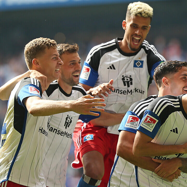 HSV weiter makellos: Auch Rostock kein Stolperstein