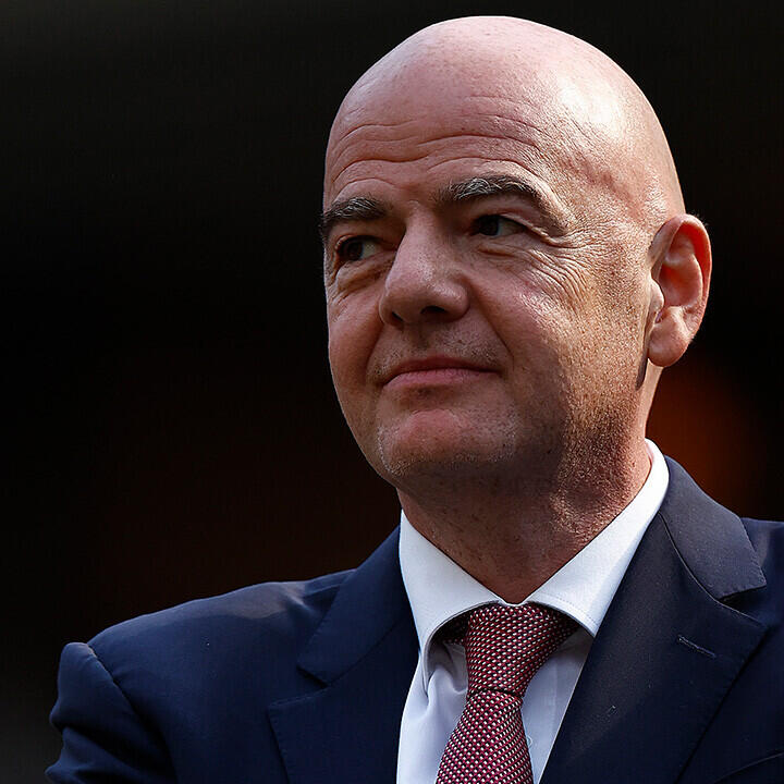 FIFA-Boss Infantino übt harsche Kritik nach Kuss-Skandal