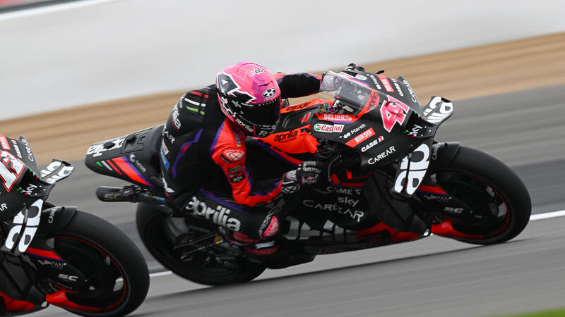 <a href='/de/daten/news/motorsport/motogp/' class='tag'>MotoGP</a>: Aprilia-Pilot triumphiert in Silverstone