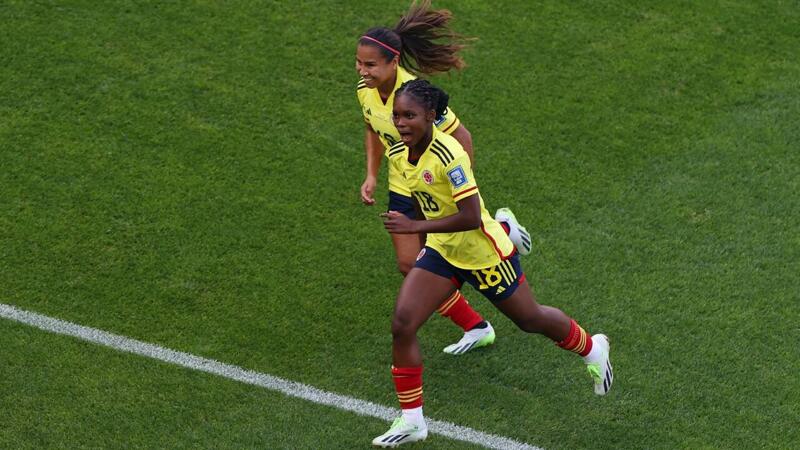 Frauen-WM: Kolumbien-Star Caicedo im Training kollabiert