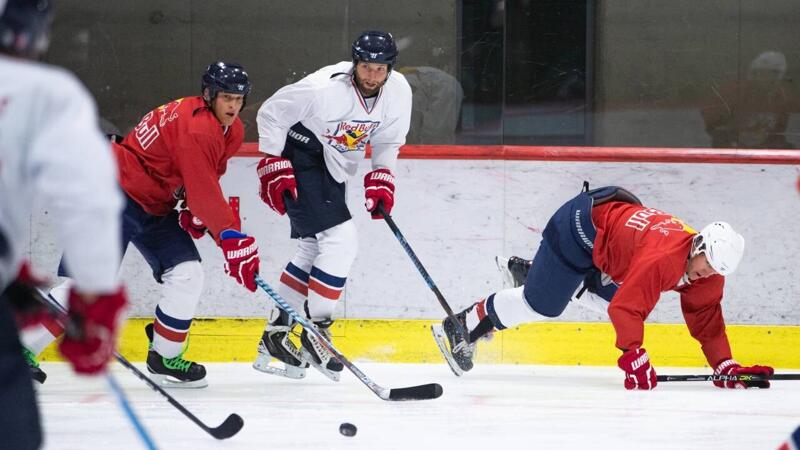 Eislaufschuhe statt Ski! ÖSV-Stars glänzen beim Eishockey