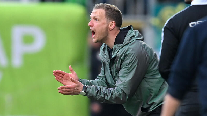 Trotz "Mega-Umbruch": Ried legt sich auf die Lauer