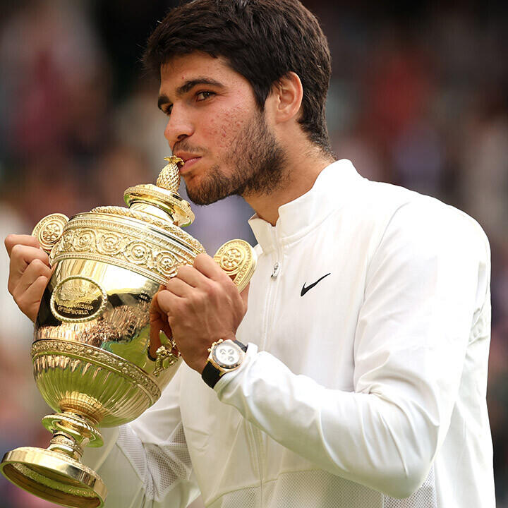 Alcaraz nach Wimbledon-Sieg: "Bin jetzt in Rasen verliebt"