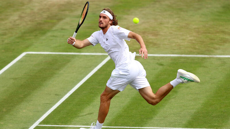 Glück ausgegangen! Tsitsipas in <a href='/de/daten/news/tennis/wimbledon/' class='tag'>Wimbledon</a> rausgepurzelt