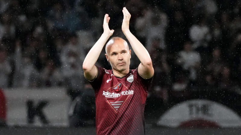 Letzter Auftritt in Japan: Iniesta verabschiedet sich