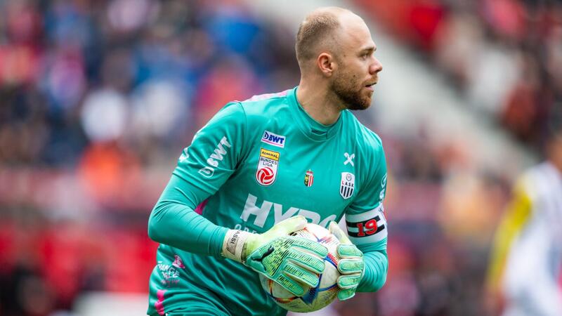 Medien: Salzburg schnappt sich <a href='/de/daten/news/fussball/lask/' class='tag'>LASK</a>-Goalie Schlager