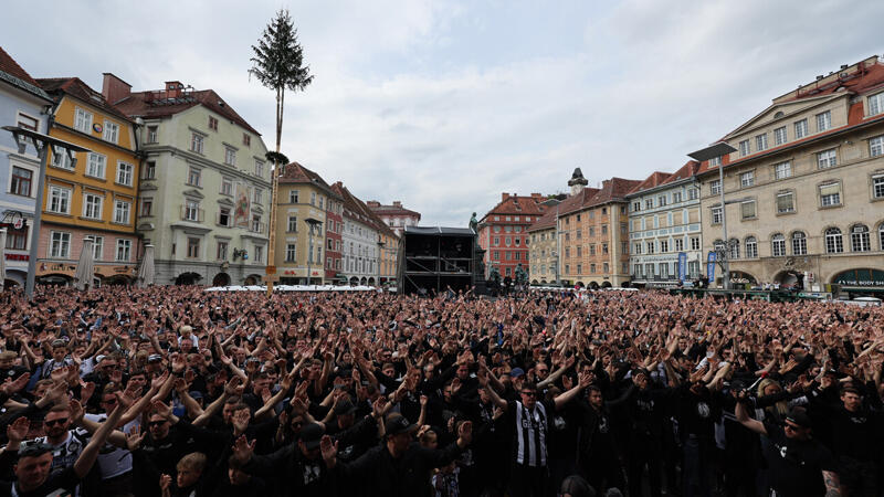 Sturms Cupsieger-Feier: "Und schon wieder kein Titel SCR...!"