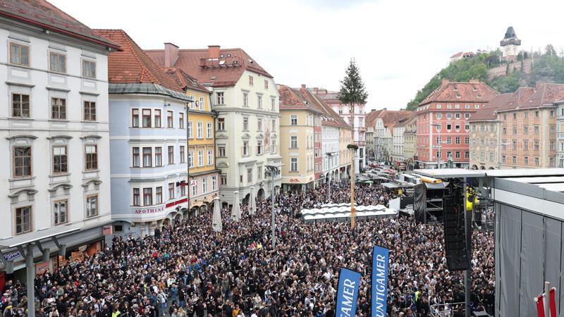 Sturms Cupsieger-Feier: "Und schon wieder kein Titel SCR...!"