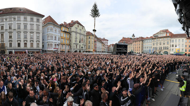 Sturms Cupsieger-Feier: "Und schon wieder kein Titel SCR...!"