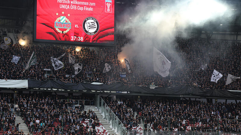 Die besten Bilder der Sturm- und Rapid-Fans aus Klagenfurt