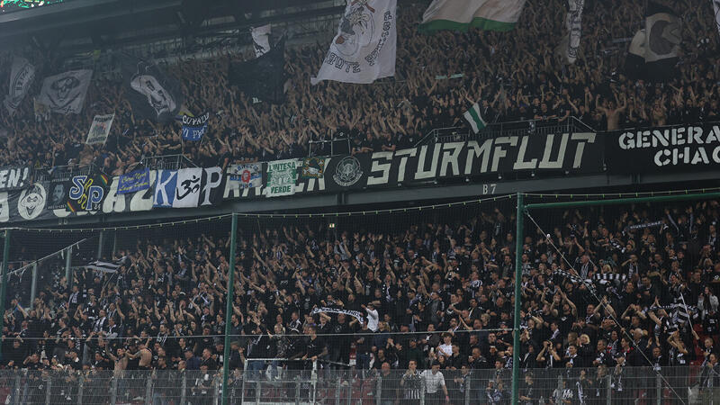 Die besten Bilder der Sturm- und Rapid-Fans aus Klagenfurt