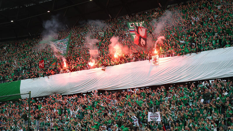 Die besten Bilder der Sturm- und Rapid-Fans aus Klagenfurt