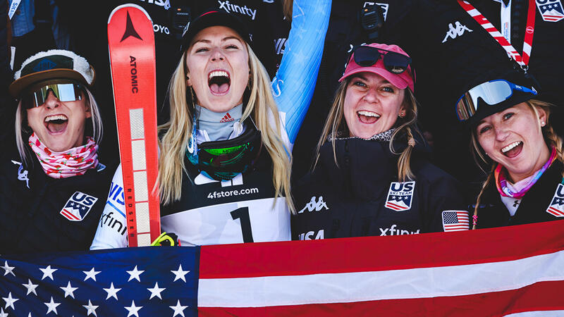 Prost! <a href='/de/daten/news/ski-alpin-mikaela-shiffrin/' class='tag'>Mikaela Shiffrin</a> lässt es beim Apres Ski krachen