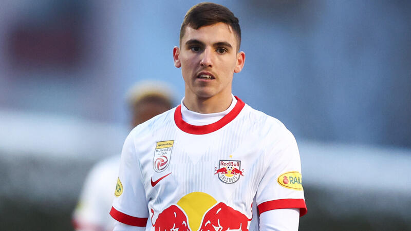 OSCAR GLOUKH (<a href='/de/daten/news/fussball/fc-red-bull-salzburg/' class='tag'>FC Red Bull Salzburg</a>):