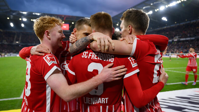 Freiburg müht sich mit spätem Sieg ins Pokal-Viertelfinale