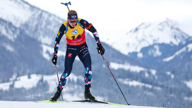 Johannes Boe auf Pokljuka auch in Verfolgung unschlagbar