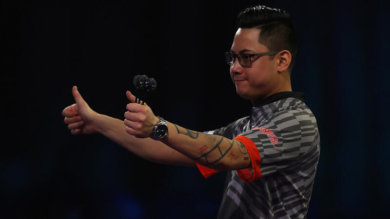 Rodriguez überrascht Clayton beim World Matchplay