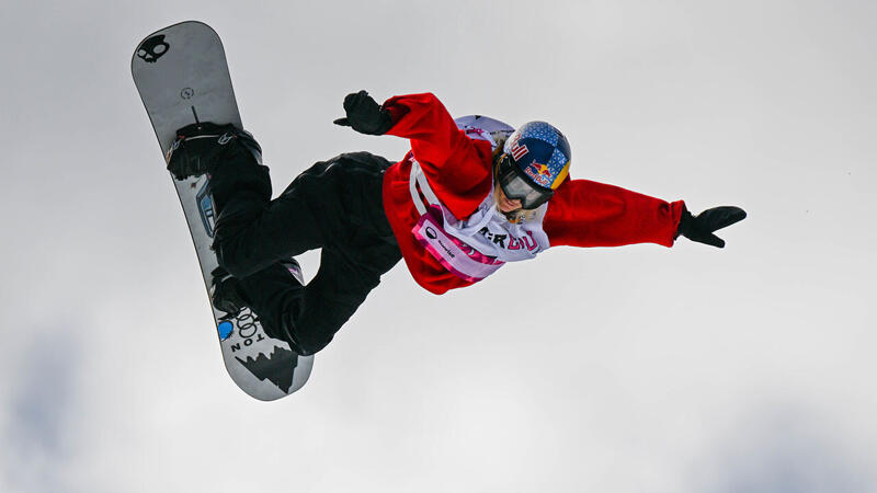 <a href='/de/daten/news/anna-gasser/' class='tag'>Anna Gasser</a> beim Big-Air-Auftakt in Chur am Podium