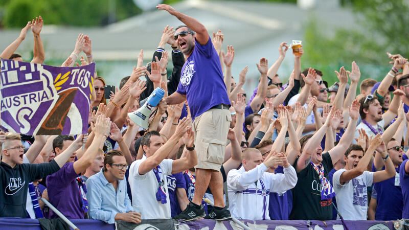 Austria Salzburg behauptet Tabellenspitze