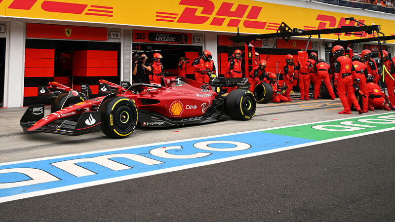 <a href='/de/daten/news/ferrari/' class='tag'>Ferrari</a> düpiert: Leclerc kritisiert die Strategie