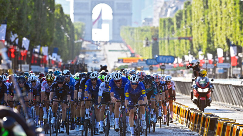 Polizei-Razzia vor Start der <a href='/de/daten/news/radsport/tour-de-france/' class='tag'>Tour de France</a>