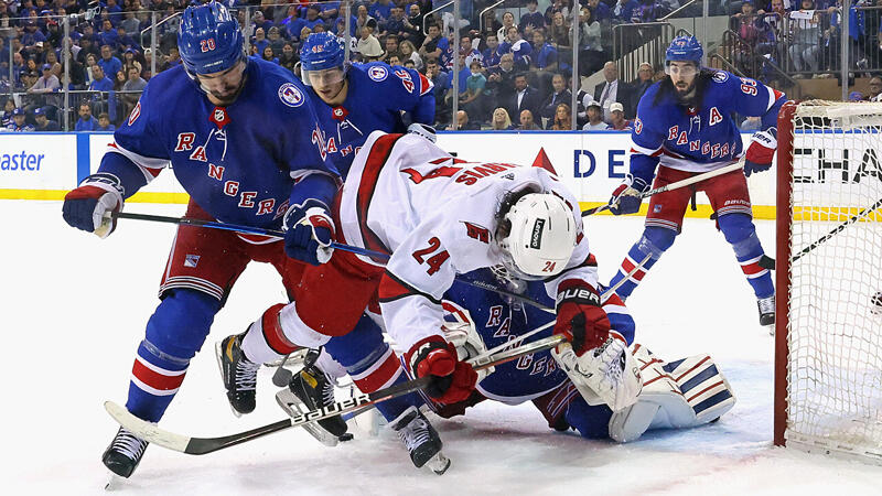 Rangers retten sich gegen Hurricanes in Spiel 7