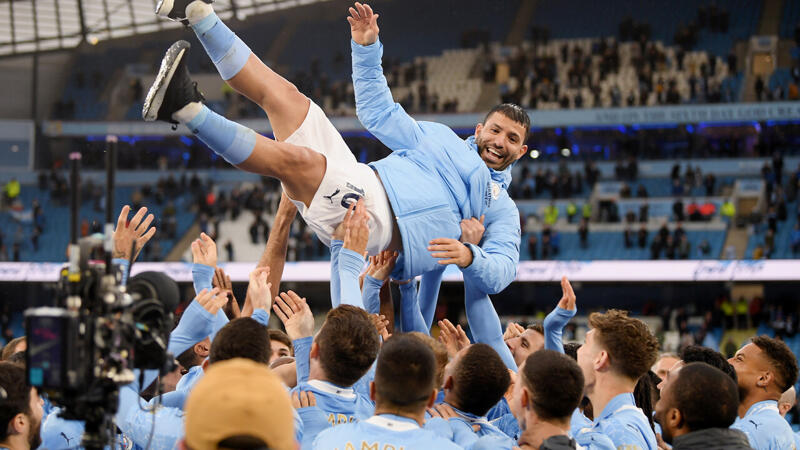 <a href='/de/daten/news/fussball/manchester-city/' class='tag'>Manchester City</a> enthüllt Statue für Sergio Agüero