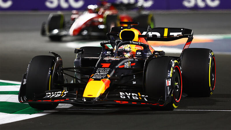 Pech für Perez! Verstappen siegt in Jeddah